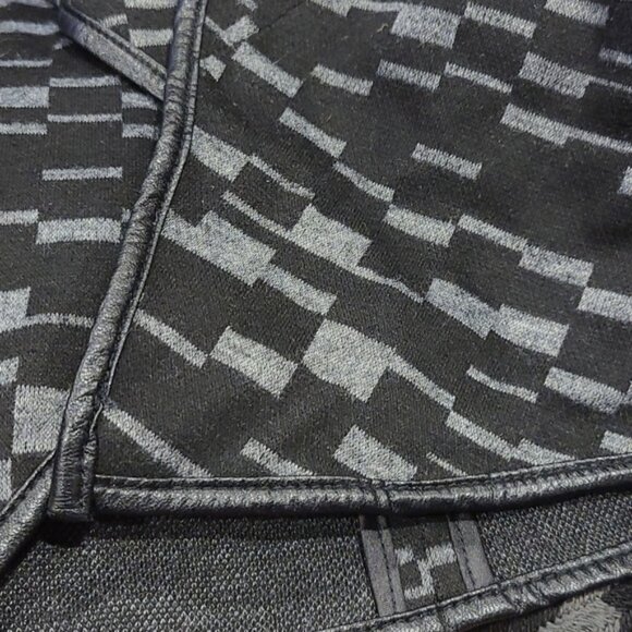 Sandro Paris Crop Open Front Blazer Jacket Black and grey pattern - Picture 6 of 8